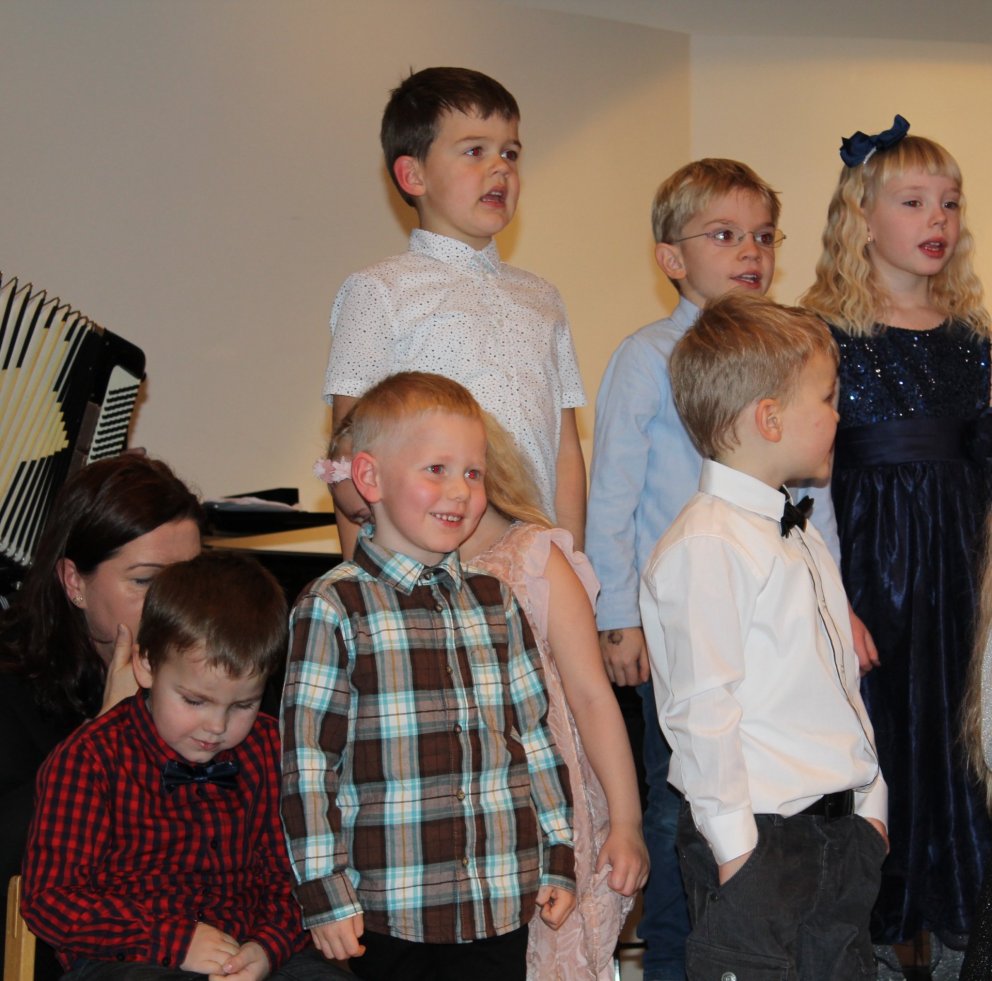 Jólatónleikar 2011 og 2012 árgangs í Tónbergi