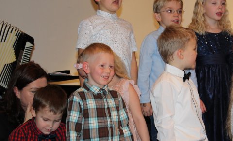 Jólatónleikar 2011 og 2012 árgangs í Tónbergi